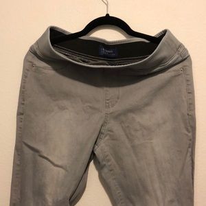 (2 for less than 1!!) Old Navy Jeggings Bundle